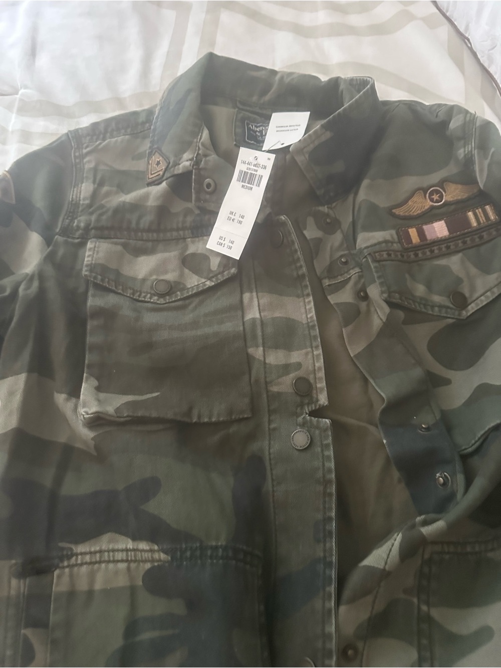 Abercrombie & Fitch womens Camo Jean Jacket - Green